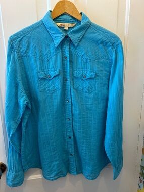 Cumberland Outfitters vintage Turquoise pearl snap button shirt
